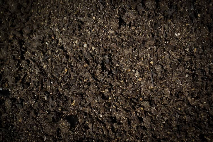 Pulverized Black Topsoil